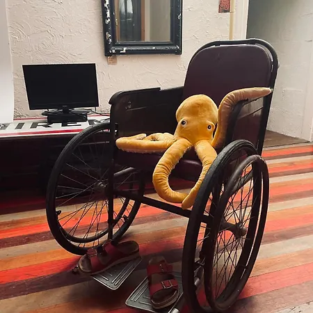 Cathedrale Spacieux *